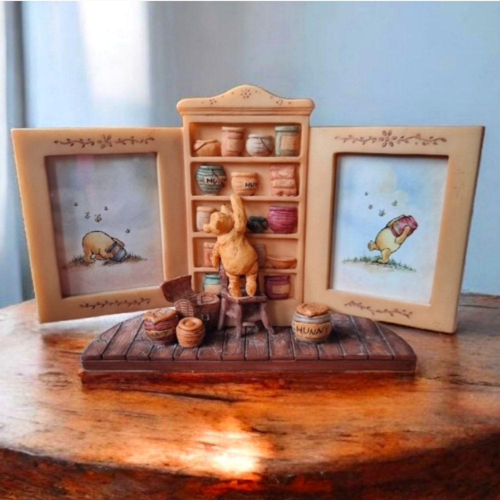 Classic Winnie The Pooh Double Photo Frame by Charpente 3D Pooh and Hunny Pots